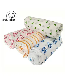 Carerio Newborn Pure Cotton Swaddle Wraps Teddy Bottle Print - Pack of 4