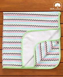 Babyhug Cotton Diaper Changing Mat and Bed Protector - Multicolor