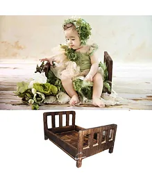 Babymoon Wooden Bed Photoshoot Prop - Brown