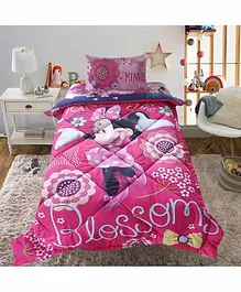 Pace Reversible Comforter Minnie Mouse & Daisy Duck Print- Multicolour 