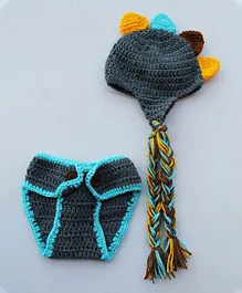 Woonie Handmade Cap & Bloomer Photo Props - Multi