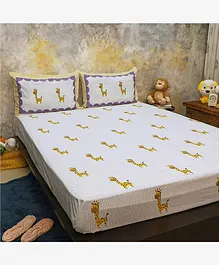 Masaya King Size Bedsheet With Pillow Cover Giraffe Print - White Yellow