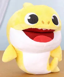 Baby Shark Family Plush Puppet with Music Yellow - Height 19 cm