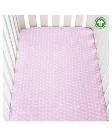 Theoni 100% Organic Cotton Muslin Fitted Crib Sheet Zig Zag Print - Pink
