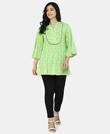 Aaruvi Ruchi Verma Three Fourth Sleeves Floral Print Maternity Tunic - Light Green