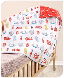 Babyhug Premium Cotton Reversible Comforter London Street Theme- Multicolor