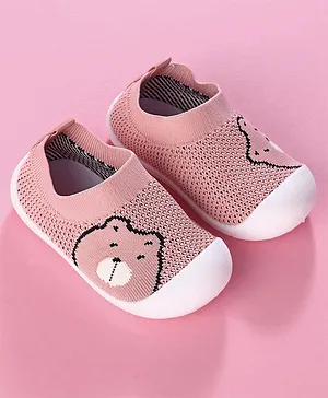 Hoppipola Bear Design Sock Shoes - Pink