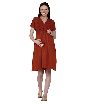 CURVENINE Short Sleeves Solid Cinched Yoke Maternity Dress - Orange
