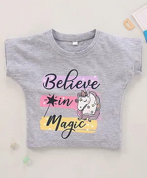 Enfance Core Believe In Magic Girl Print Short Sleeves Tee - Grey