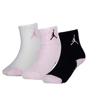Jordan Pack Of 3 Pair Of Solid Colour Anti Skid Socks - White Pink Black
