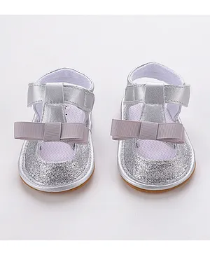 Silver best sale baby sandals