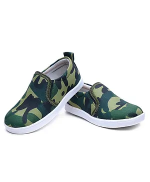 Tiny Bugs Camouflage Printed Slip Ons - Green