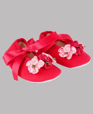 Daizy Floral Detailing Booties - Pink