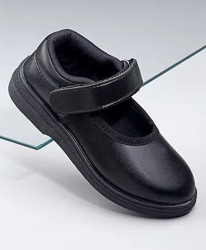 Pine Kids School Shoes - Black