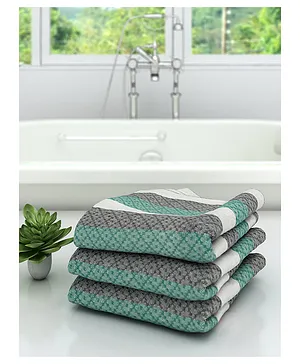 Athom Living 100% Premium Cotton Bath Towel Modern Checks Print Pack Of 3- Green