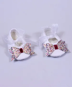 Daizy Organza Ribbon Detailed Bow Embellished Booties - White