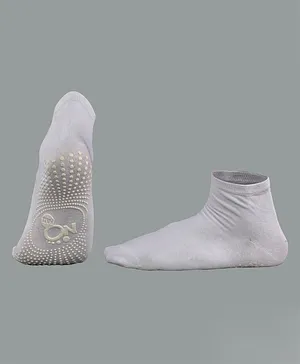 NOFALL Pre And Post Maternity Antislip Socks - White
