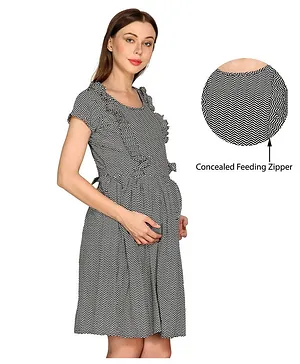 Mum's Caress Short Sleeves Chevron Print  Maternity Feeding Dress - Black
