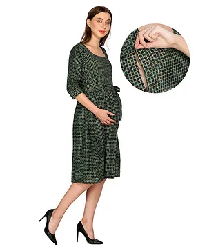 Mum's Caress Three Fourth Sleeves Checked Maternity Feeding Dress - Green