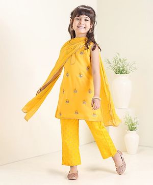 Babyhug Sleeveless Embroidered Kurti Churidar Set with Dupatta - Yellow