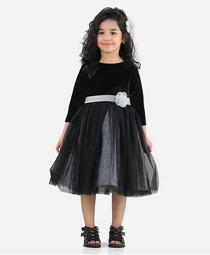 WhiteHenz Clothing Full Sleeves Floral Applique Velvet Dress - Black