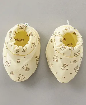 Child World Booties Bear Print - Light Yellow
