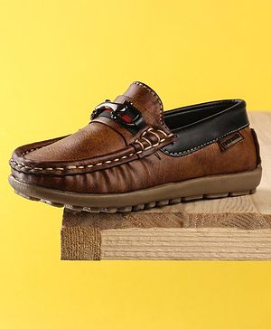 Cute Walk by Babyhug Slip On Formal & Party Wear Casual Shoes - Brown