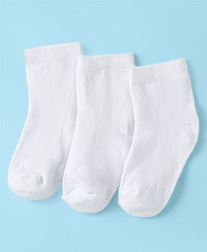 Cute Walk by Babyhug Ankle Length Antibacterial Cotton Socks Pack Of 3 - White