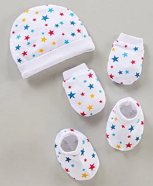 Babyhug Cap Mittens And Booties Set Star Print White - Diameter 9.5 cm