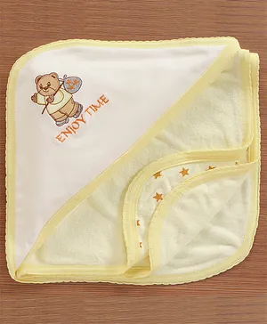 Mom's Pet Bear Embroidered Bath Towel - Yellow