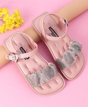 Cute Walk by Babyhug Sandals - Pink