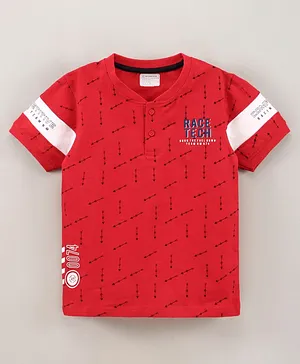 NIOMODA Half Sleeves T-Shirt Arrows & Text Print - Red
