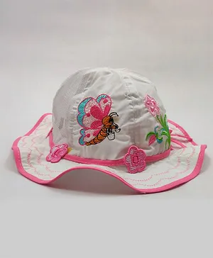 Kid-O-World Butterfly Embroidered And Flower Applique Hat - White