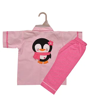 Polkas & Stripes Half Slevees Cotton Night Suit Penguine Print - Pink