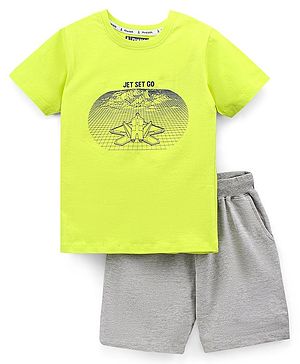 Pine Kids Half Sleeves Cotton T Shirt And Shorts Set Placement Print - Green Grey