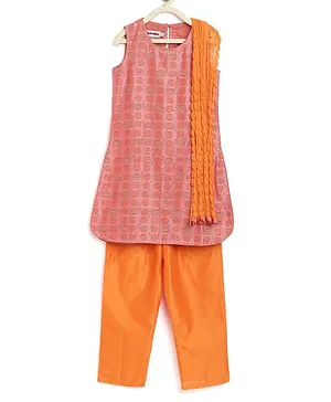 Fabindia Sleeveless All Over Printed Salwar Suit Set With Dupatta  - Peach