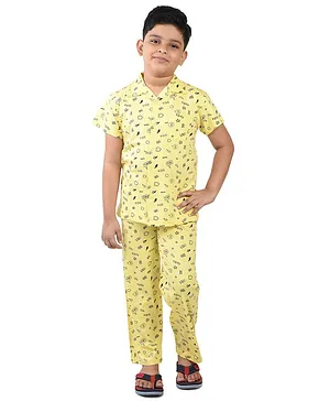 Clothe Funn Half Sleeves Text Printed Night Suit - Yellow