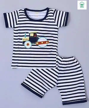 Kiwi Half Sleeves Road Roller Applique On Stripes Print T-Shirt With Shorts - Blue