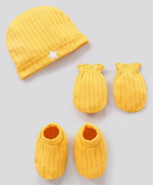 Bonfino Cotton Caps Mittens & Booties Set Solid Yellow - Diameter 12 cm