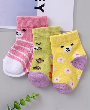 Cute Walk by Babyhug Cotton Knit Regular Length Antibacterial Socks Bear Face Design Pack Of 3 - Multicolour