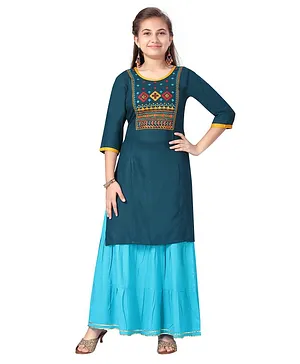 Aarika Three Fourth Sleeves Floral Embroidered Kurta With Skirt - Dark Green
