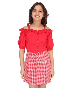Cutecumber Cold Shoulder Half Sleeves Solid Ruffle Detail Top With Chequered Skirt - Red