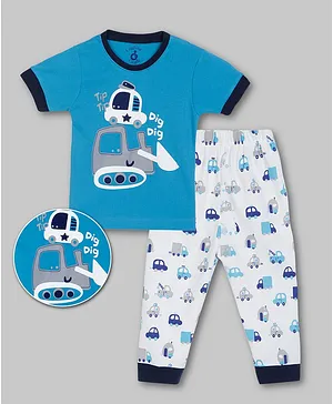 Giggling Giraffe Half Sleeves Car Print Night Suit - Blue