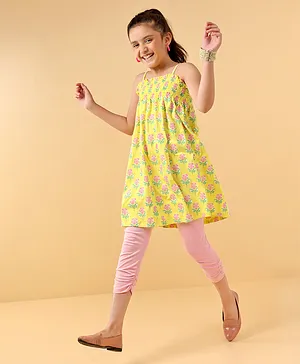 Earthy Touch Cotton Knit Sleeveless Cotton Kurti & Leggings Set Floral Print- Yellow
