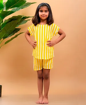 misbis Short Sleeves Striped Night Suit - Yellow