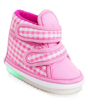 Chiu Led Chu Chu Double Strap Closure Gingham Chequered Booties - Pink