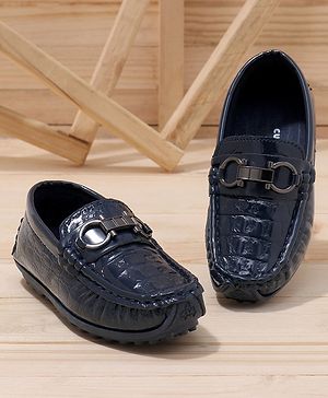 Cute Walk by Babyhug Formal Shoes - Blue