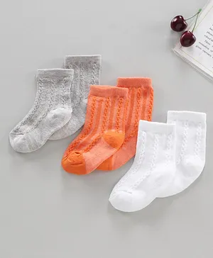 Cutewalk by Babyhug Ankle Length Anti-bacterial Cotton Blend Knit Socks Design Pack of 3 - Multicolour