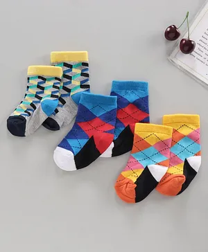 Cutewalk by Babyhug Ankle Length Anti-bacterial Cotton Blend Knit Socks Design Pack of 3 - Multicolour