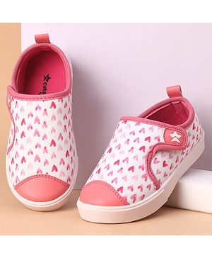 Cute Walk by Babyhug Casual Shoes With Velcro Closure Heart Print - Light Pink (Logo Colour May Vary)